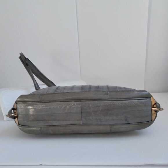 Vintage Grey Eel Skin Shoulder Bag ~ Remarkable Texture & Strength! - Picture 6 of 10